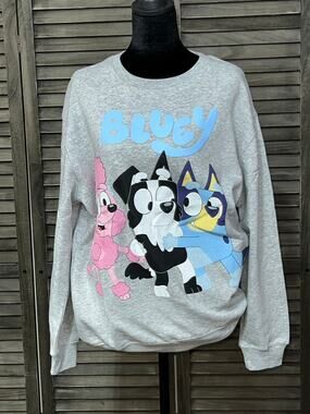 Bluey Bingo Sweatshirt NWT Medium Front Back Graphic Heather Gray Top